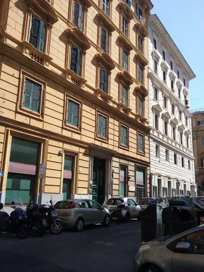Appartement House Domusella à Rome Extérieur photo